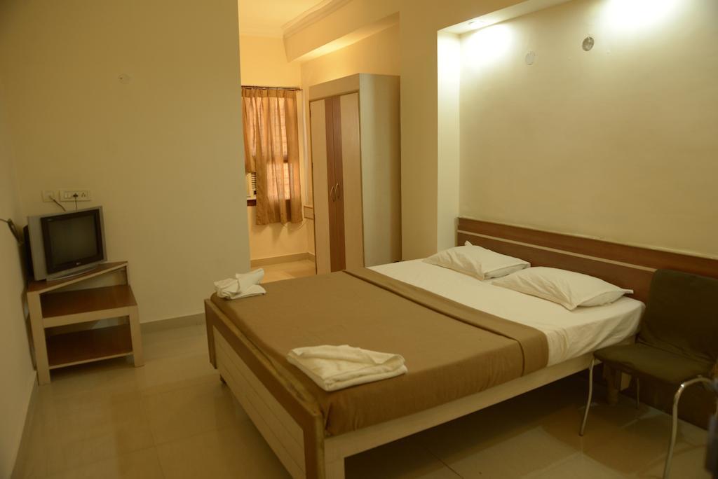 Hotel Sri Sai Krupa Χιντεραμπάντ Δωμάτιο φωτογραφία